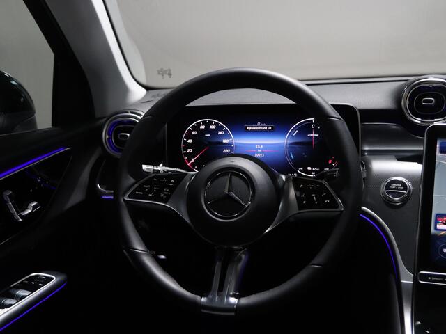 Mercedes-Benz GLC-KLASSE 300e 4MATIC Luxury Line | Panoramadak | Trekhaak | Digital light | Winter pakket |