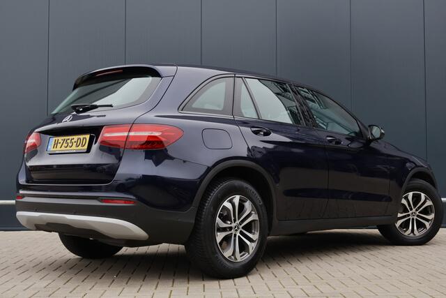 Mercedes-Benz GLC-KLASSE 220 d 4MATIC | Nieuwstaat | Stoelverwarming | LED Intelligent Light