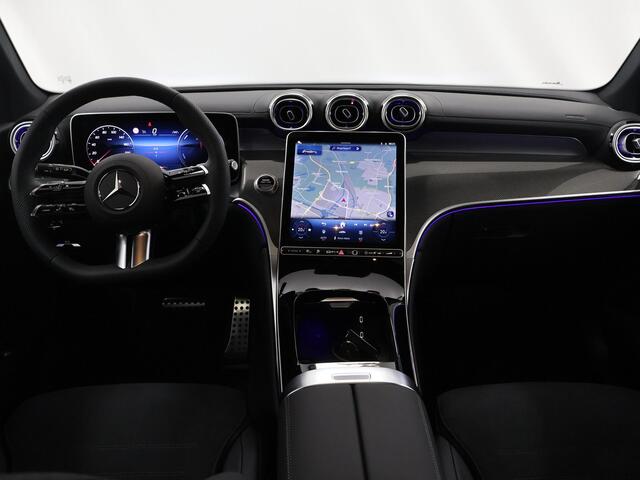 Mercedes-Benz GLC-KLASSE 300e 4MATIC Sport Edition | AMG | Panoramaschuifdak | Premium pakket | Nightpakket | 360° camera | Dodehoekassistent | DIGITAL LIGHT | Trekhaak |