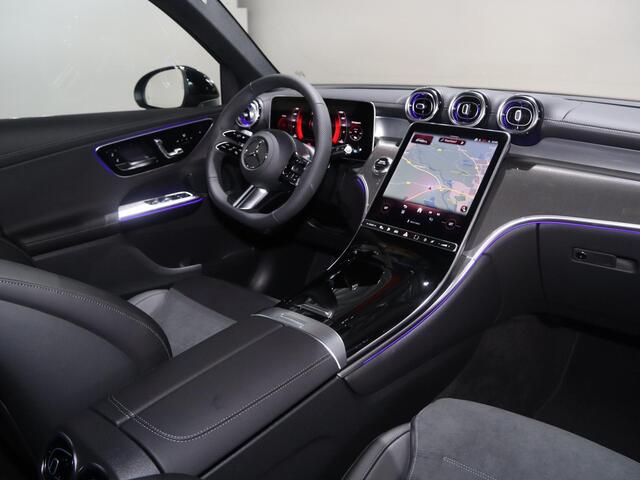 Mercedes-Benz GLC-KLASSE 300e 4MATIC Sport Edition | AMG | Panoramaschuifdak | Premium pakket | Trekhaak | 20" AMG-velgen |