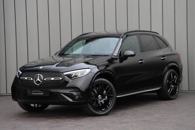 Mercedes-Benz GLC-KLASSE 300e AMG 4-Matic | 313PK | Massage | Keyless-go | Sfeerverlichting | Pano | Distronic+ | Stuurwielverw. | Stoelkoeling | 2024.