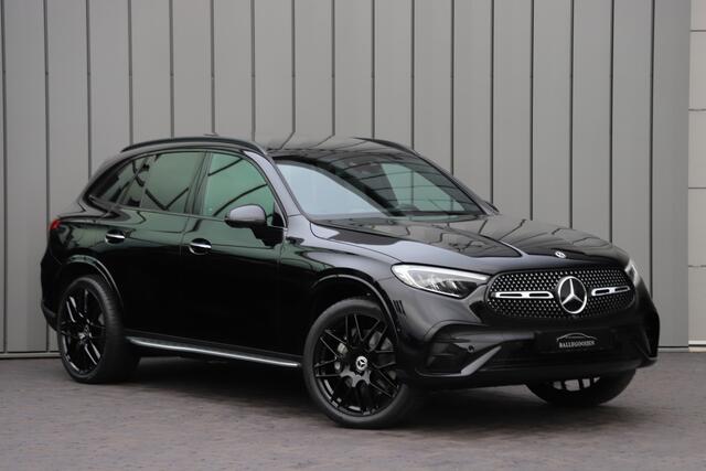 Mercedes-Benz GLC-KLASSE 300e AMG 4-Matic | 313PK | Massage | Keyless-go | Sfeerverlichting | Pano | Distronic+ | Stuurwielverw. | Stoelkoeling | 2024.