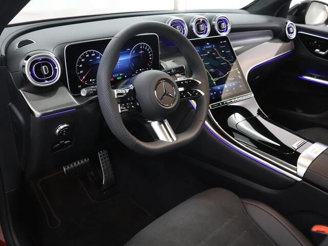 Mercedes-Benz GLC-KLASSE 300e 4MATIC Sport Edition | AMG | Panoramaschuifdak | Premium pakket | Trekhaak | 20" AMG-velgen |