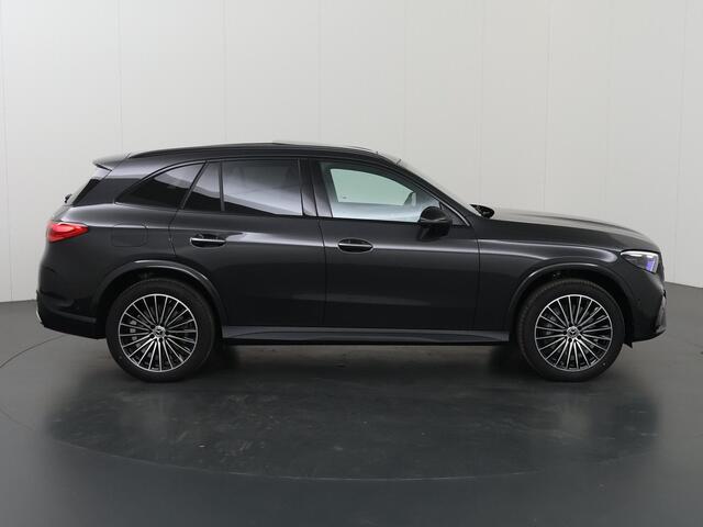 Mercedes-Benz GLC-KLASSE 300e 4MATIC Sport Edition | AMG | Panoramaschuifdak | Premium Plus | Night | Head-up | Rijassistentiepakket Plus | Trekhaak | Burmester |