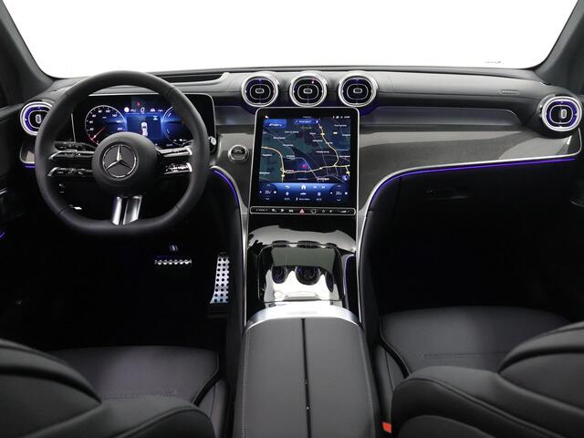 Mercedes-Benz GLC-KLASSE 300e 4MATIC Sport Edition | AMG | Panoramaschuifdak | Premium Plus | Rijassistentiepakket plus | Head-up display | Burmester | Nightpakket | Trekhaak |