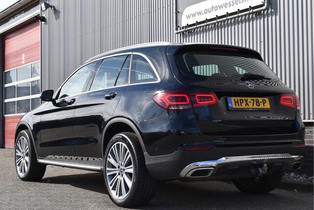 Mercedes-Benz GLC-KLASSE 300e 4MATIC Wegkl. trekhaak, Cruise, Camera, Stoelverwarming, Carplay, DAB