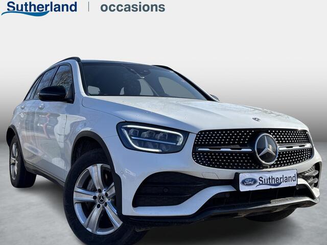 Mercedes-Benz GLC-KLASSE 300e 4MATIC AMG Line PHEV 320pk | Trekhaak | Panoramadak | 2 bandensets | Leder | Adaptive cruise control | Camera