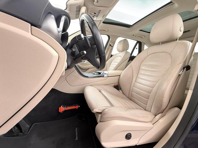 Mercedes-Benz GLC-KLASSE 250 4MATIC Premium Plus Panoramadak Trekhaak 360 Camera Stoel ventilatie HUD ACC