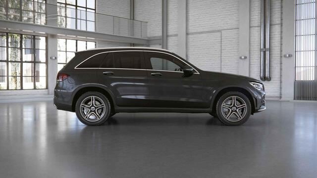 Mercedes-Benz GLC-KLASSE 300e 4MATIC AMG | Panoramadak | Trekhaak elektrisch | Distronic | 360 camera |