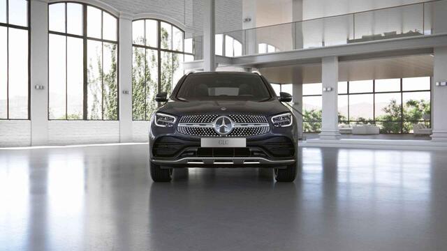 Mercedes-Benz GLC-KLASSE 300e 4MATIC AMG | Panoramadak | Trekhaak elektrisch | Distronic | 360 camera |