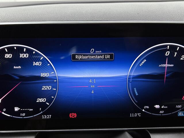 Mercedes-Benz GLC-KLASSE 300e 4MATIC Business Solution Luxury | Comfortpakket Plus | Parkeerpakket met 360°-camera | Trekhaak | DISTRONIC | Panoramaschuifdak | THERMATIC |