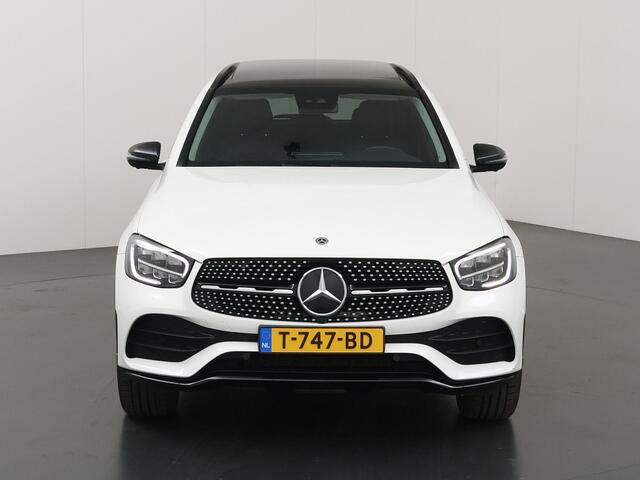 Mercedes-Benz GLC-KLASSE 300e 4MATIC Premium Plus | Night | Panoramadak | Trekhaak | Stoelverwarming | 360 graden camera |