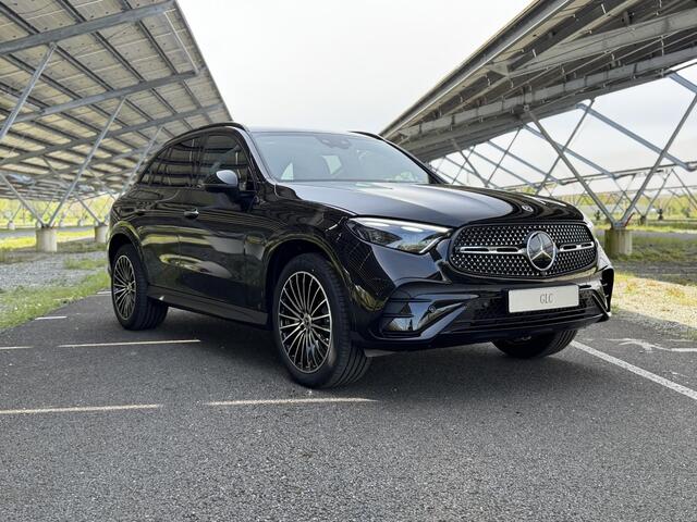Mercedes-Benz GLC-KLASSE 300e 4MATIC Sport Edition | AMG | Night | Panoramaschuifdak | Premium Plus | Head-up | Rijassistentiepakket Plus | Trekhaak | Burmester |