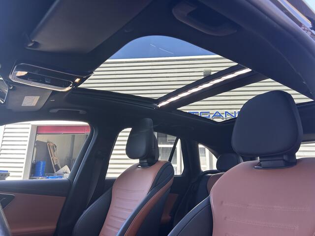 Mercedes-Benz GLC-KLASSE 300e 4MATIC AMG Line | Achterasbesturing | Panoramadak | Trekhaak | Winter-pakket | Rijassistentiepakket