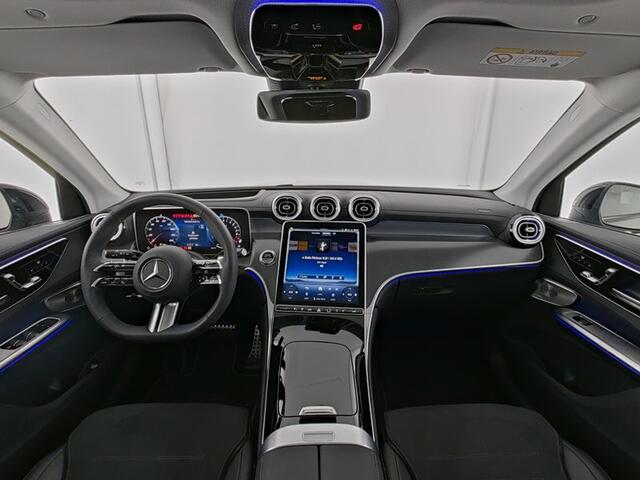 Mercedes-Benz GLC-KLASSE 300 e 4MATIC AMG Plug-In Hybride AMG Line Premium Plus | Night Pakket | Trekhaak | Panorama Schuif-Kanteldak | Digital Livht. Inclusief 24 maanden Mercedes-Benz Certified garantie voor Europa.