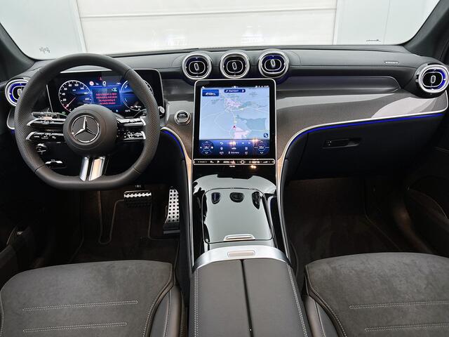 Mercedes-Benz GLC-KLASSE 300e 4MATIC Business Solution AMG | Premium | Nightpakket | Trekhaak | 20" multispaaks AMG-velgen | Smartphone-integratie | 360° camera | Sfeerverlichting | URBAN GUARD Plus |