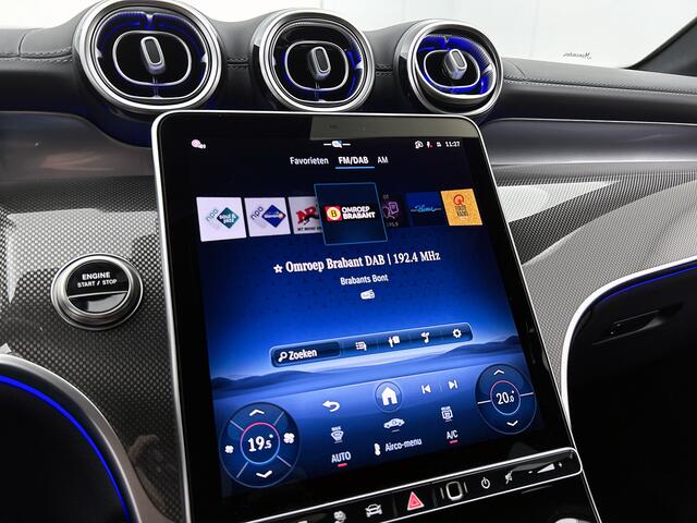 Mercedes-Benz GLC-KLASSE 300e 4MATIC Business Solution AMG | Premium | Nightpakket | Trekhaak | 20" multispaaks AMG-velgen | Smartphone-integratie | 360° camera | Sfeerverlichting | URBAN GUARD Plus |