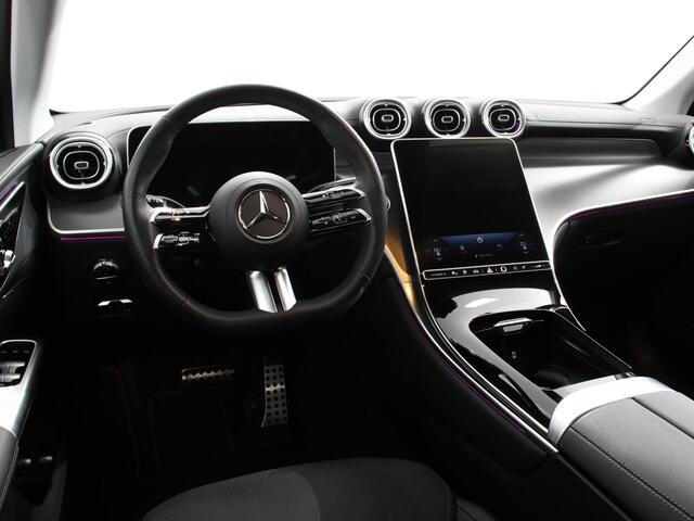 Mercedes-Benz GLC-KLASSE 300e 4MATIC AMG Line | Navigatie | Cruise Control | Parkeersensoren | Stoelverwarming | Matrix LED-koplampen | Virtual Cockpit | Surround-systeem Burmester | Inductielader