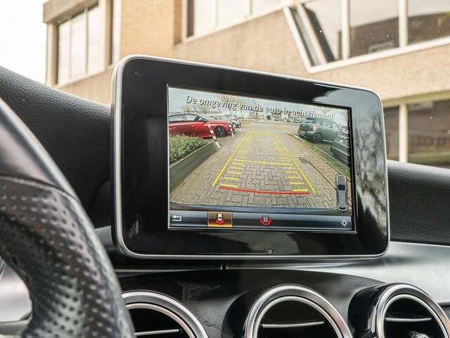 Mercedes-Benz GLC-KLASSE 350e 4MATIC Business Solution AMG ORG NL PANO CAMERA TREEPLANKEN DODEHOEK