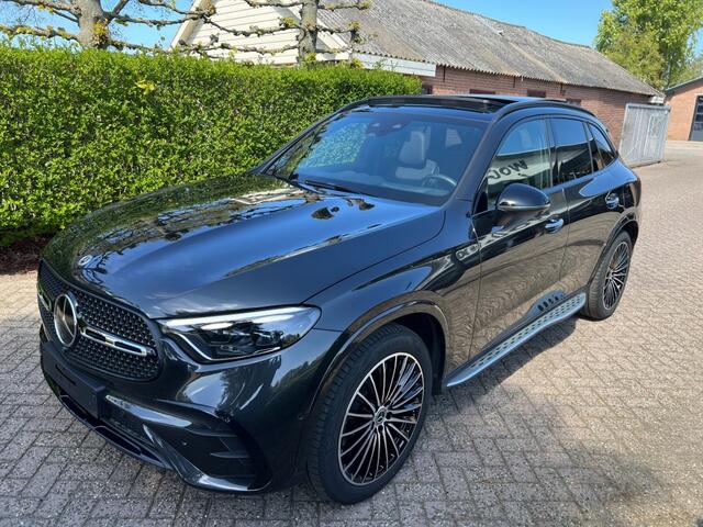 Mercedes-Benz GLC-KLASSE GLC 400e 4-Matic, Airmatic, AMG, Panodak, HUD