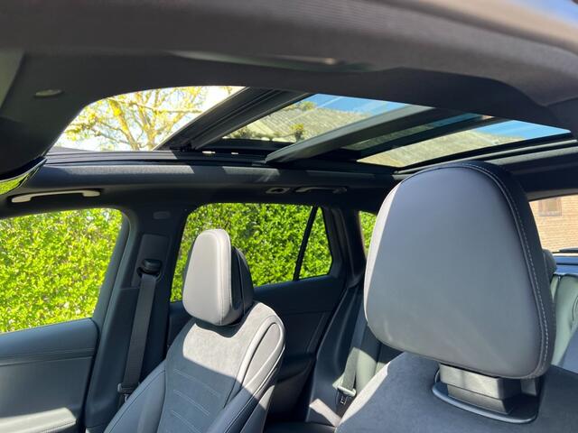 Mercedes-Benz GLC-KLASSE GLC 400e 4-Matic, Airmatic, AMG, Panodak, HUD