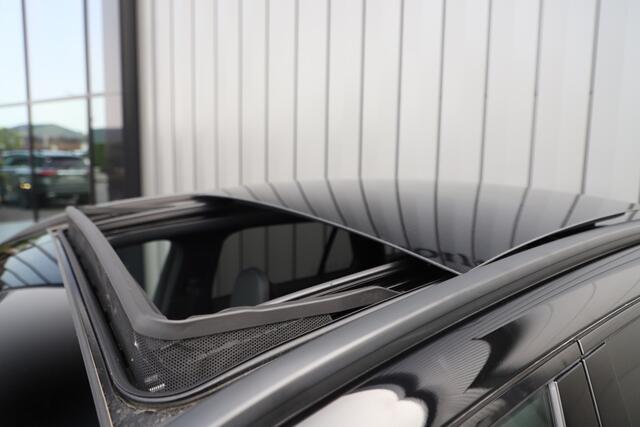 Mercedes-Benz GLC-KLASSE AMG 63 S E Performance | 680PK | Keramisch | Achterasbesturing | Head-up | Carbon | Burmester | Keyless-go | Track-pace | 2024.