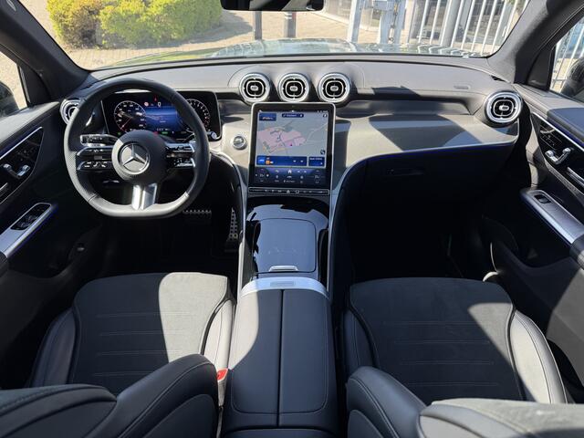 Mercedes-Benz GLC-KLASSE 300e 4MATIC AMG Line Pano-Dak | Trekhaak | Night | Stuurverw. | Advanced plus