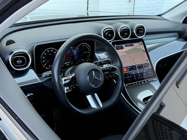 Mercedes-Benz GLC-KLASSE 300e 4MATIC AMG Line | Trekhaak | ACC | 360* Camera | Keyless | 19 inch