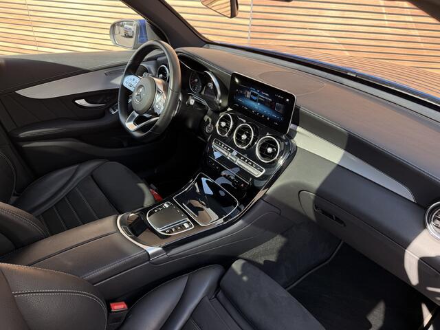 Mercedes-Benz GLC-KLASSE 300e 4MATIC Business Solution AMG Panodak / Trekhaak / Leer / LED / Camera / Navi