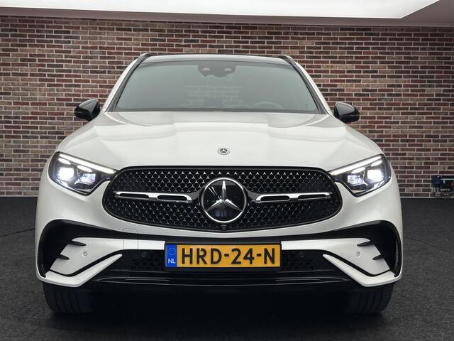 Mercedes-Benz GLC-KLASSE 400e 4MATIC AMG Line 360 Trekhaak Luchtvering Dak Burmester