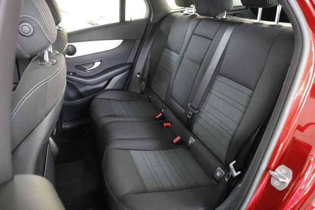 Mercedes-Benz GLC-KLASSE 350e 4MATIC Business All-Seasons | Luchtvering | Climate | Elek. Trekhaak | Cruise.
