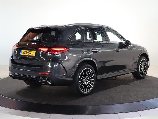 Mercedes-Benz GLC-KLASSE 300e 4MATIC Sport Edition | Panoramaschuifdak | Premium pakket | Nightpakket | 360° camera | Dodehoekassistent | DIGITAL LIGHT |