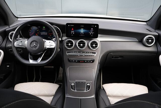 Mercedes-Benz GLC-KLASSE 300 4MATIC AMG Premium Plus | DESIGNO | Pano | Burmester | Distronic Pro | HUD | 20 Inch | 360 Camera | Multibeam LED | Luchtvering | Sfeer | Stoelverwarming + Ventilatie