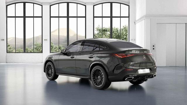 Mercedes-Benz GLC-KLASSE 300e 4MATIC Business Solution AMG | Panoramaschuifdak | Premium Pakket | Matrix-led | Treeplanken | Trekhaak |
