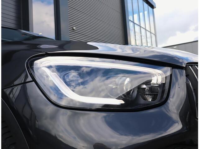 Mercedes-Benz GLC-KLASSE AMG 43 4MATIC Premium Plus | Burmester | Pano | Trekhaak | Memory | ACC | Leer | 360 | Bomvol