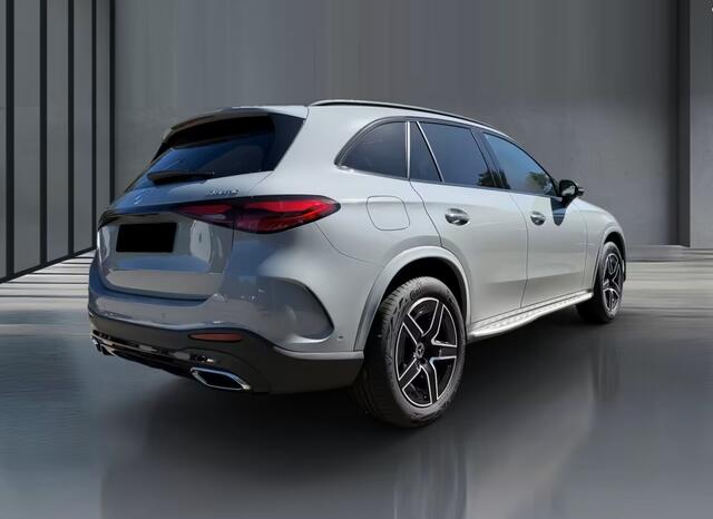 Mercedes-Benz GLC-KLASSE 300de 4MATIC AMG Line Diesel Hybride Panoramadak Head-Up Burmester Distronic Night Pakket Trekhaak