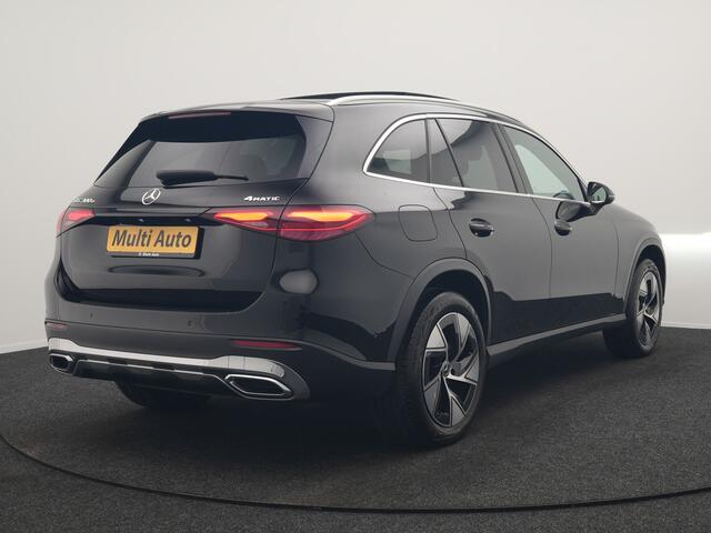 Mercedes-Benz GLC-KLASSE 300e 4MATIC Avantgarde PHEV 313pk Dealer O.H. | Panodak | Adaptive Cruise | Burmester 3D | Camera | Lederen Sportstoelen Memory & Verwarmd | Stuur Verwarmd | Sfeerverlichting | Apple Carplay | Blis | Navigatie | DAB | 19"L.M | Plug In Hybrid |