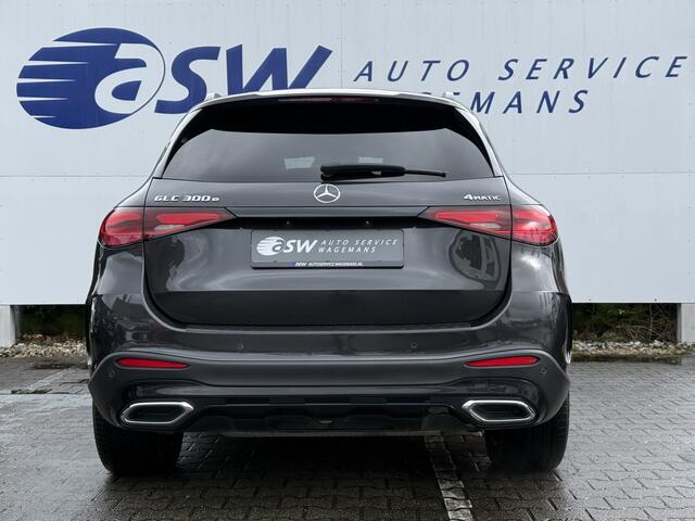 Mercedes-Benz GLC-KLASSE 300e 4MATIC AMG Line | Trekhaak | Distronic | CarPlay | Camera | 19 inch