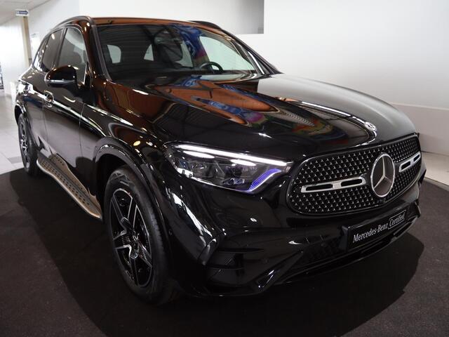 Mercedes-Benz GLC-KLASSE 300e 4MATIC AMG Line | Luchtvering | Panoramadak | Rijassistentie | Trekhaak | Treeplanken | Burmester | Memory | 360 camera | Achterasbesturing |