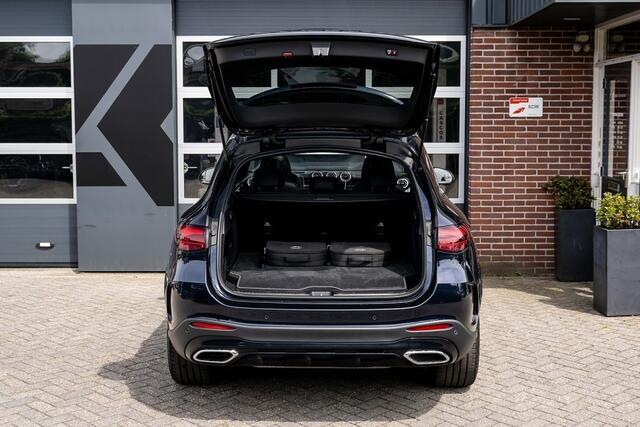 Mercedes-Benz GLC-KLASSE 300 300e 4MATIC AMG Line Premium | Panorama | Head-Up | 360 Camera | Memory | Ambiance Light | Digital Light | 20' Inch | NL-Auto |