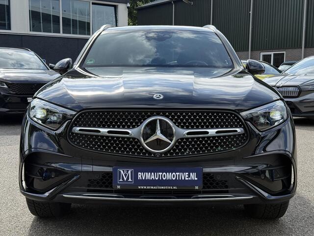 Mercedes-Benz GLC-KLASSE 300e 4MATIC AMG Line SUPER COMPLEET| MEMORY STOELEN| BURMESTER 3D AUDIO DIGITAL LIGHT| 360 CAMERA| ELEKTRISCHE ACHTERKLEP| ADAPTIEVE CRUISE CONTROL| DODE HOEK| CARPLAY| SFEERVERLICHTING