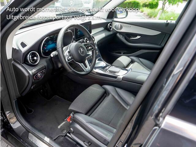 Mercedes-Benz GLC-KLASSE GLC 300 e 4Matic | Panorama | Trekhaak | Distrtonic