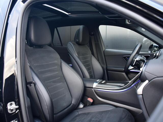 Mercedes-Benz GLC-KLASSE 400e 4MATIC AMG Line | Park assist | Achteras-besturing | Schuif-/kantel Panorama | 360 Camera | Trekhaak | 20"
