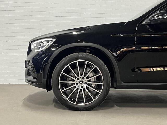 Mercedes-Benz GLC-KLASSE GLC300e AMG Line Trekhaak | Open dak | Distronic | Stoelverwarming | Ambient verlichting | 360 camera | Keyless