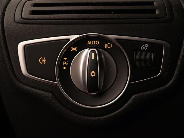 Mercedes-Benz GLC-KLASSE 300 e 4MATIC Premium Inclusief 24 maanden MB Certified garantie voor Europa.