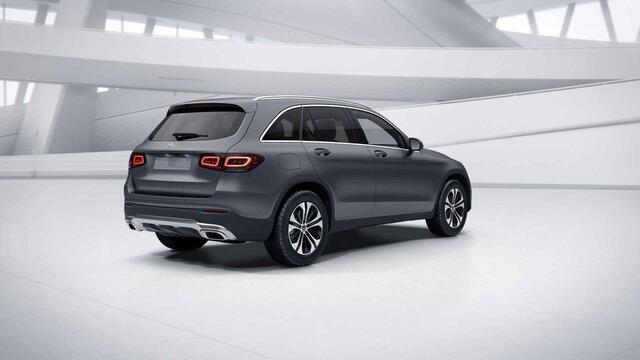 Mercedes-Benz GLC-KLASSE 200 Business Solution AMG | Rij assistentie | Digitaal instrumentenpaneel | Stoelverwarming |