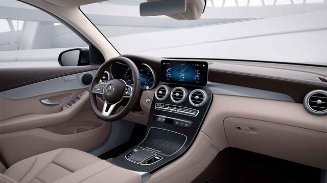 Mercedes-Benz GLC-KLASSE 200 Business Solution AMG | Rij assistentie | Digitaal instrumentenpaneel | Stoelverwarming |
