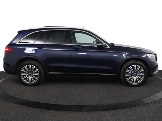 Mercedes-Benz GLC-KLASSE 350e 4MATIC Premium All Season Banden| Leder |