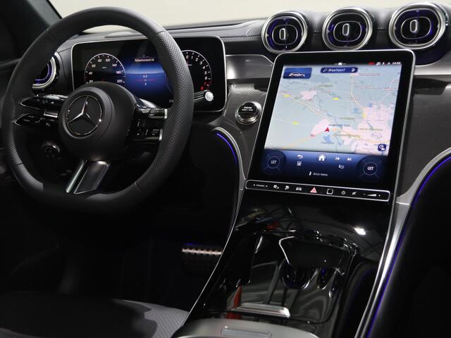 Mercedes-Benz GLC-KLASSE 300e 4MATIC Sport Edition | AMG | Night | Panoramaschuifdak | Premium Plus | Head-up | Rijassistentiepakket Plus | Trekhaak | Burmester |