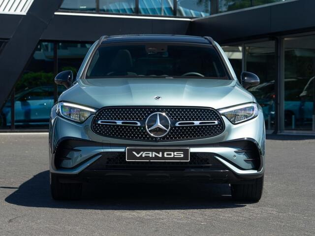 Mercedes-Benz GLC-KLASSE GLC 300e 4MATIC AMG Line | Pano | Luchtvering | Memory